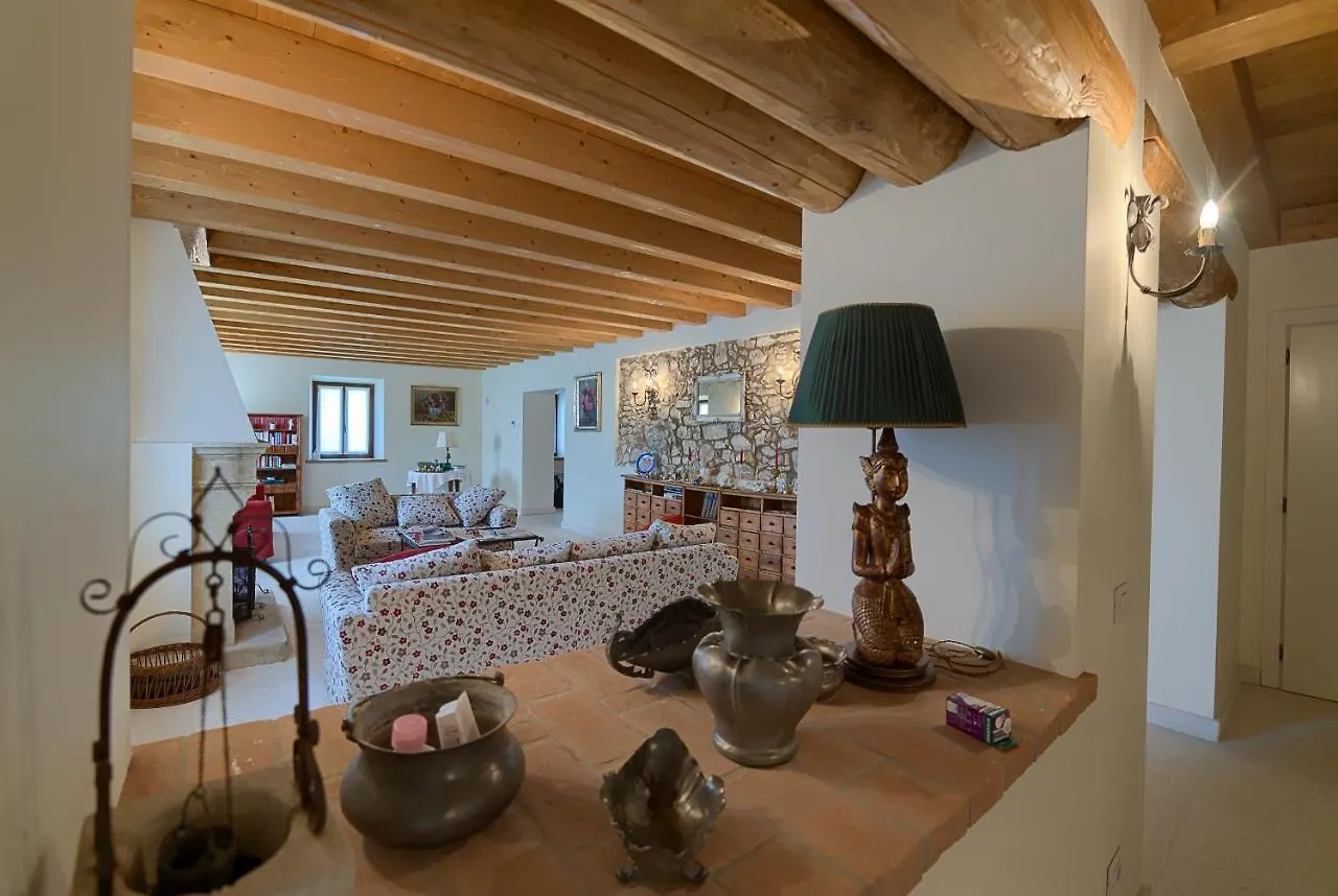 La Fonte Degli Dei (Adults Only) 0*, Negrar