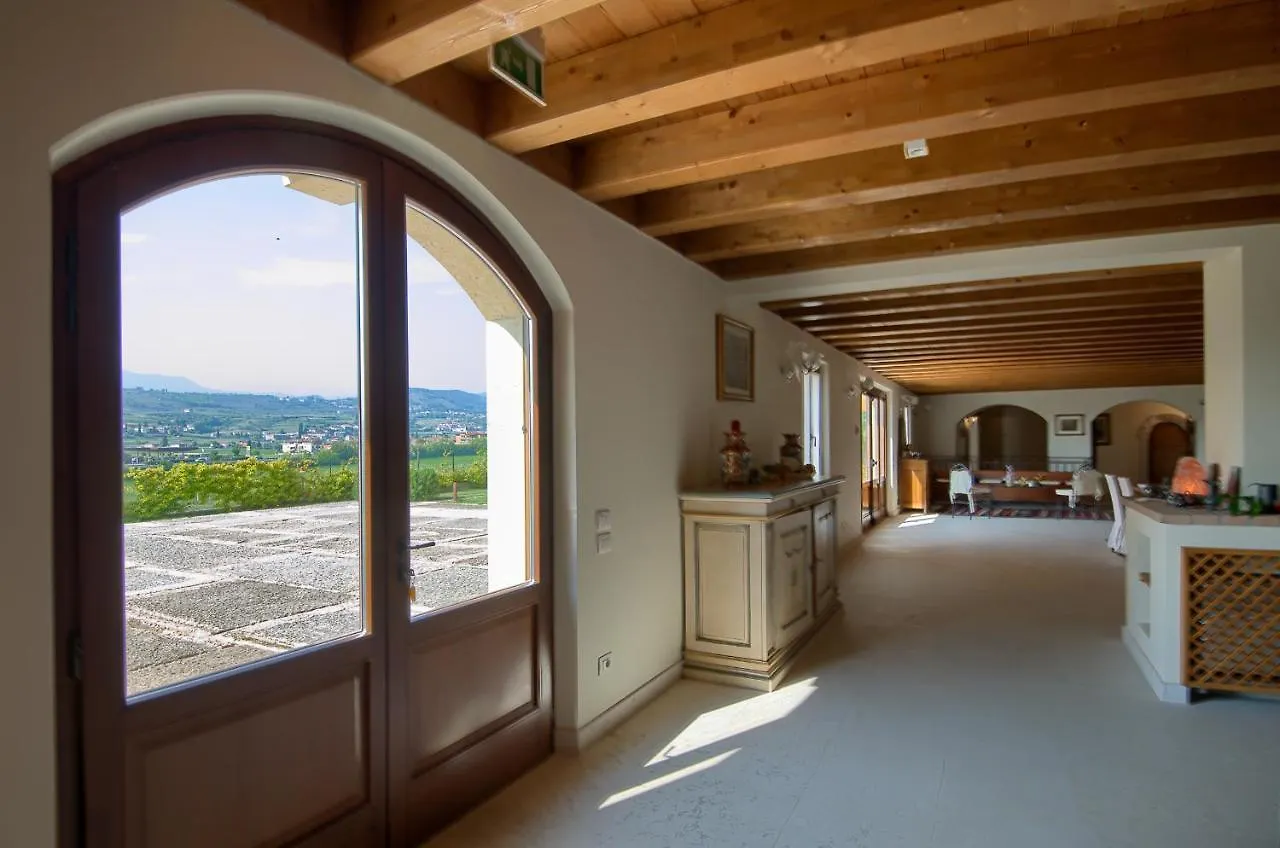 La Fonte Degli Dei (Adults Only)
