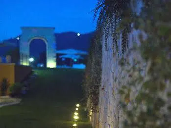 La Fonte Degli Dei (Adults Only) Negrar